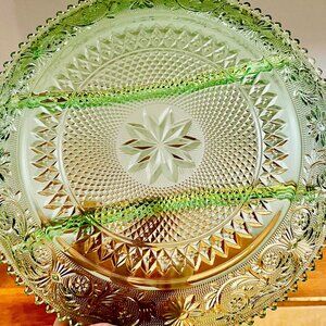 Vintage Tiara Chantilly Green Divided Relish in Sandwich by Indiana Glass